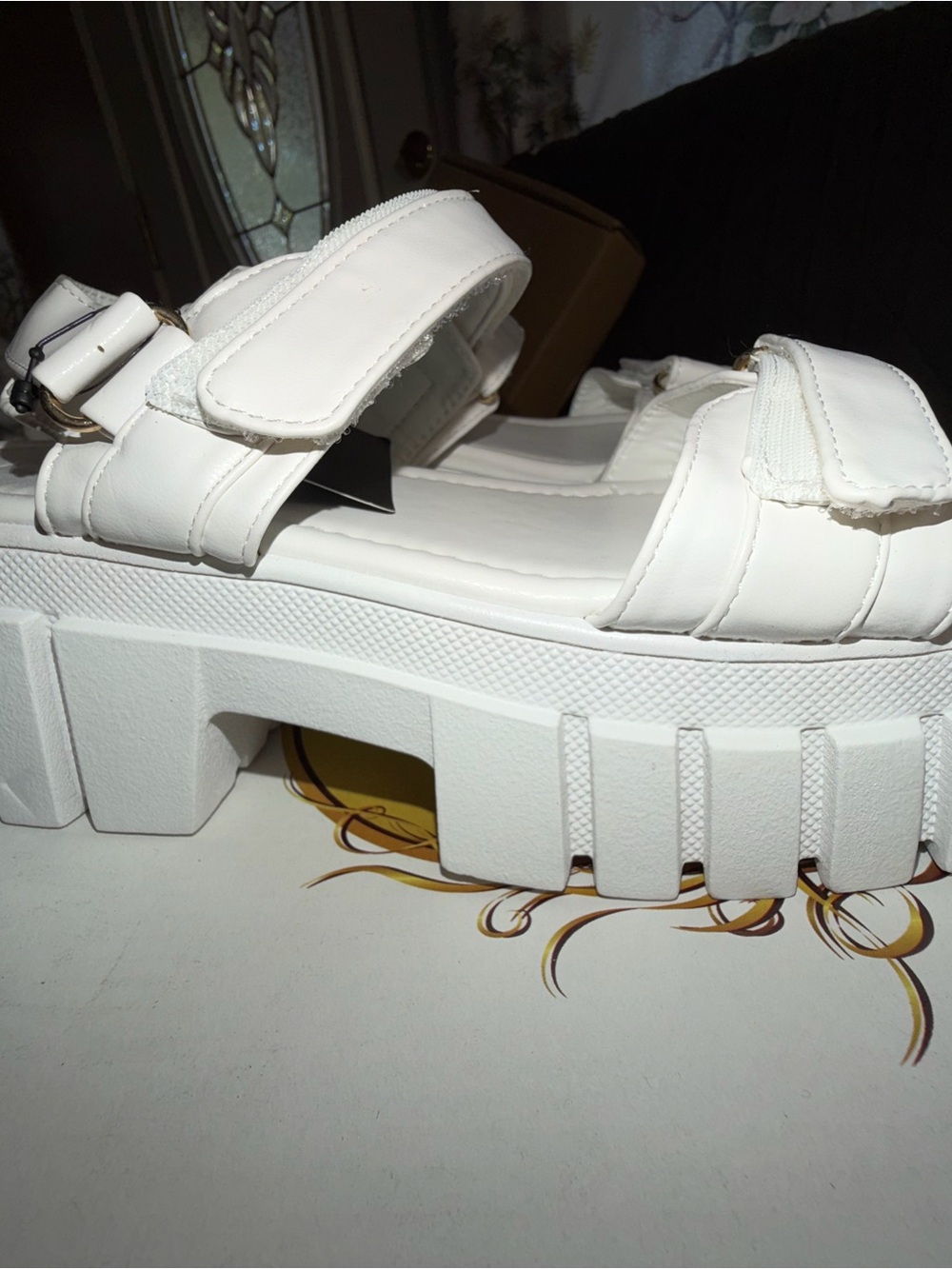 Forever 21 White Platform Chunky Sandals with Velcro Straps